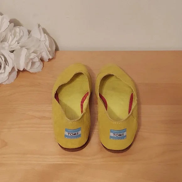 TOMS Shoes Blazing Yellow Women's Jutti Suede Flats Size 7 - Picture 5 of 16